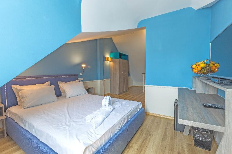 Bsa Boulevard Boutique Hotel 2*
